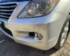 Решетка радиатора Toyota