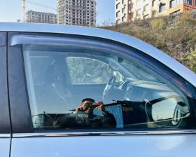 Стекло двери Toyota