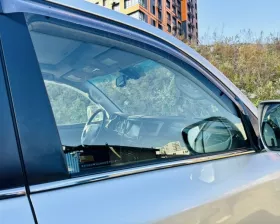 Стекло двери Toyota