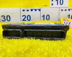 Блок управления двс TOYOTA