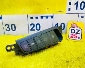 Кнопка ручника TOYOTA