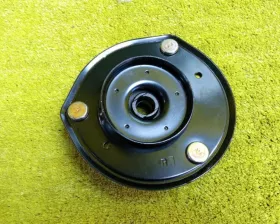 Чашка опоры амортизатора Toyota