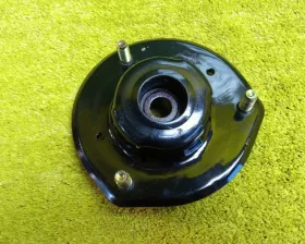Чашка опоры амортизатора Toyota