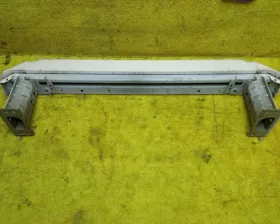 Жесткость бампера Toyota