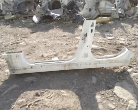 Порог кузова Nissan