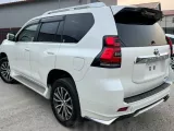 Бардачок между сиденьями TOYOTA LAND CRUISER PRADO 2018 5891060070 GDJ150W/GDJ150R/GDJ150L/GDJ150/GDJ151W/GDJ151/GDJ155L/GDJ155R/GDJ155/GRJ150W/GRJ150L/GRJ150/GRJ151W/GRJ151/GRJ152/KDJ150/KDJ150L/KDJ155/TRJ150W/TRJ150L/TRJ150/TRJ152/TRJ155 1GDFTV, передни