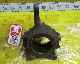 Поворотный кулак Nissan