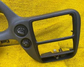 Консоль магнитофона CHEVROLET/GMC/GENERAL MOTORS/BUICK