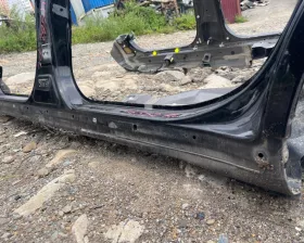 Порог кузова Toyota