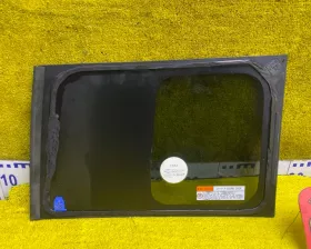 Стекло собачника TOYOTA