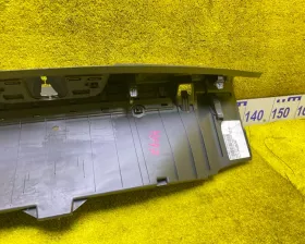 Пластик замка багажника Ford