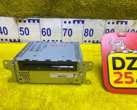 Магнитофон Ford