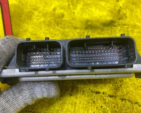 Блок управления двс HONDA