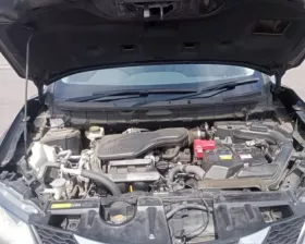 Блок управления двс NISSAN