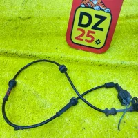 Датчик abs NISSAN