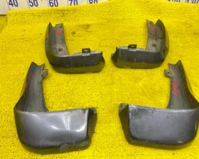 Брызговики комплект HONDA