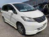 Радиатор кондиционера HONDA FREED/FREED SPIKE 2010/Цвет NH624P 80110SYY003 GB3/GB4/GP3 L15A, передний