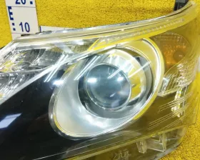 Фара TOYOTA