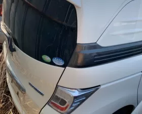 Петли двери багажника HONDA