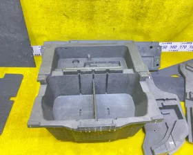 Ванночка в багажник SUBARU