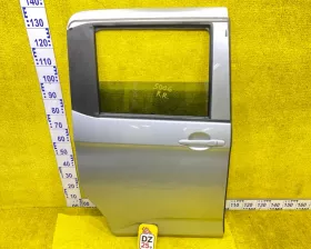 Дверь боковая TOYOTA