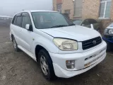 Накладка на дверь TOYOTA RAV4 2001/Цвет 064 7574142070A0 ACA21W/ACA21/ACA22/ACA23/ACA26/ACA28/ZCA26/ZCA26W 1ZZFE, задняя правая