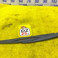 Дворник 5-й двери Nissan