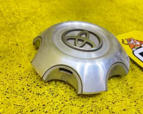 Колпаки на колеса Toyota