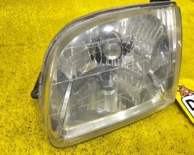 Фара Toyota