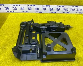 Поддомкратник/ домкрат Toyota