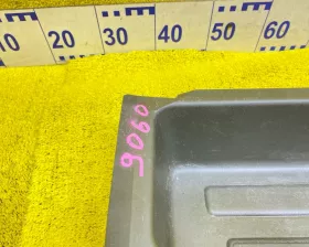 Ванночка в багажник VAG