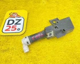 Форсунка омывателя фар SUBARU