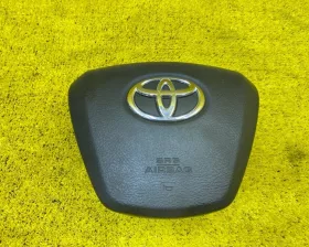 Подушка безопасности водителя Toyota