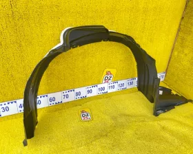 Подкрылок TOYOTA