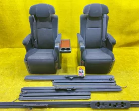 Сидение комплект TOYOTA