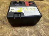 Компрессор подкачки колес LEXUS CT200H 2011/Цвет 212 4260650010 ZWA10 2ZRFXE
