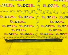 Накладка на порог Toyota