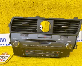 Магнитофон TOYOTA