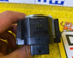Часы TOYOTA