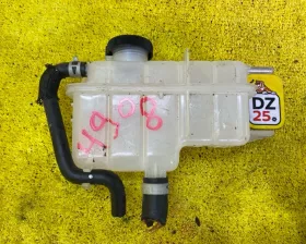 Расширительный бачок инвертора LEXUS