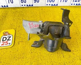 Подушка двигателя LEXUS