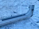Порог кузова TOYOTA RAV4 2002/ЦВЕТ 064 6141142130 ZCA26W/ACA21W/ACA21/ACA22/ACA23/ACA26/ACA28/ZCA26/ZCA26W 1ZZFE, передний правый