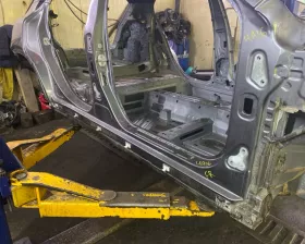 Порог кузова Mercedes-Benz