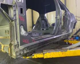 Порог кузова Mercedes-Benz