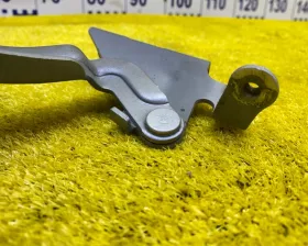 Петля капота NISSAN