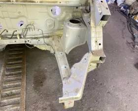Лонжерон NISSAN