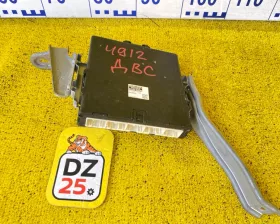 Блок управления двс Toyota