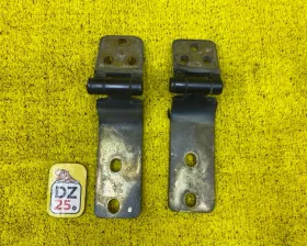Петли двери багажника DAIHATSU