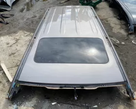 Люк Toyota