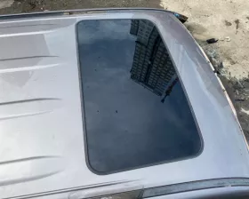 Люк Toyota